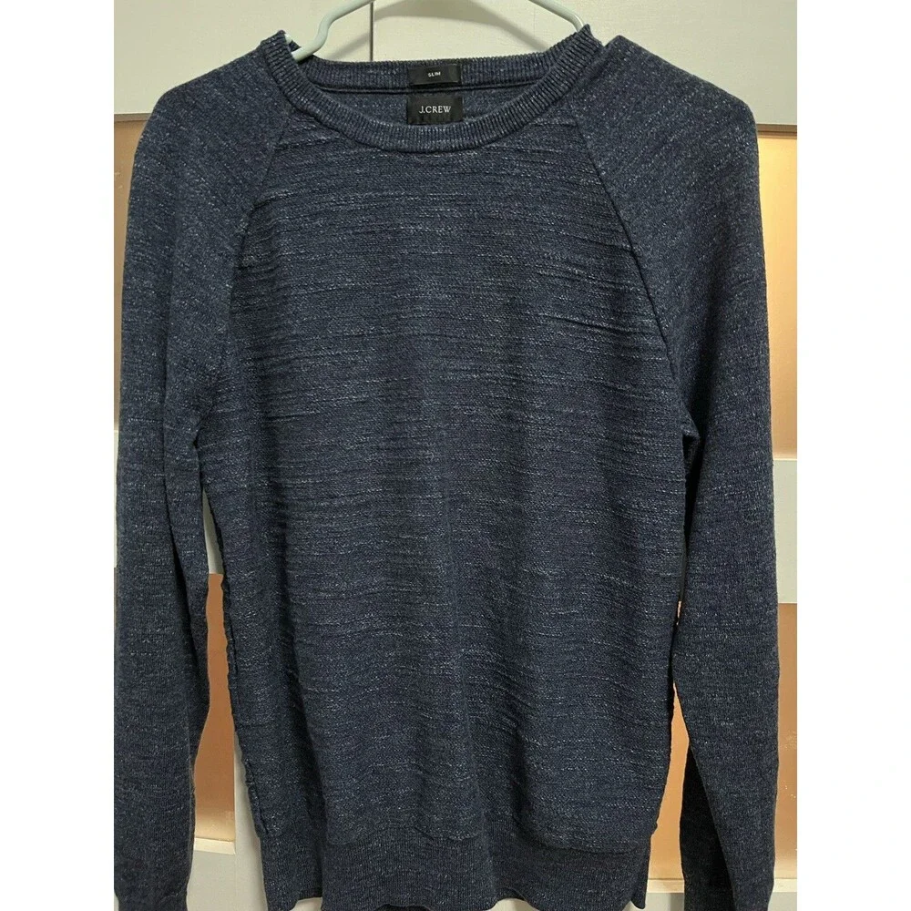 J CREW SWEATER MEDIUM SLIM BLUE COLOR GREAT CONDITION